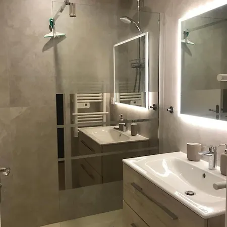 Cozy 1 Bedroom Juan-les-pins - Walk To Beaches, Restaurants, Old Town 公寓